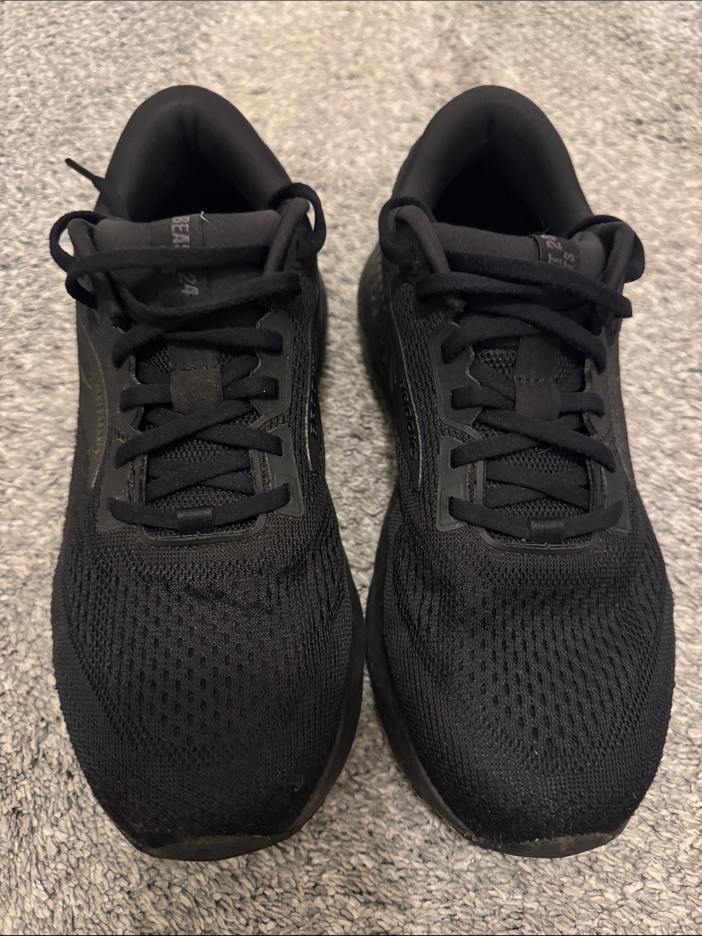 Men's Brook’s Beast GTS 24 Black Size 9 Medium